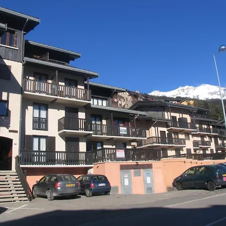Apartment 2/3 Pers Avec Grande Terrasse Et Vue Montagne A Aussois