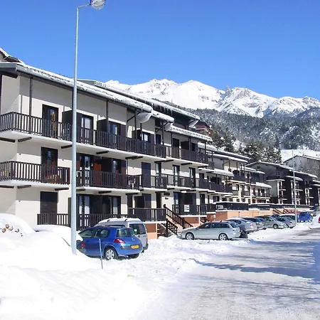 2/3 Pers Avec Grande Terrasse Et Vue Montagne A *